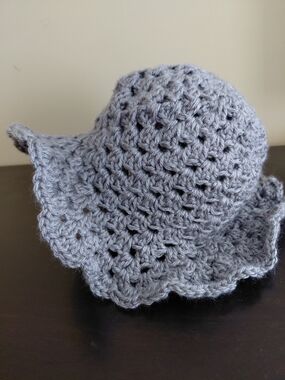 Women's Crochet Sun Hat - Light Gray